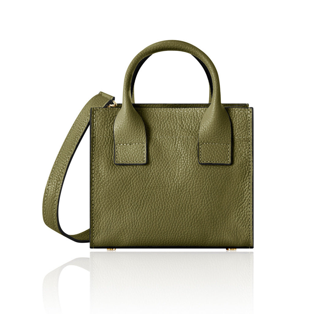 Phoebe - Little grab bag