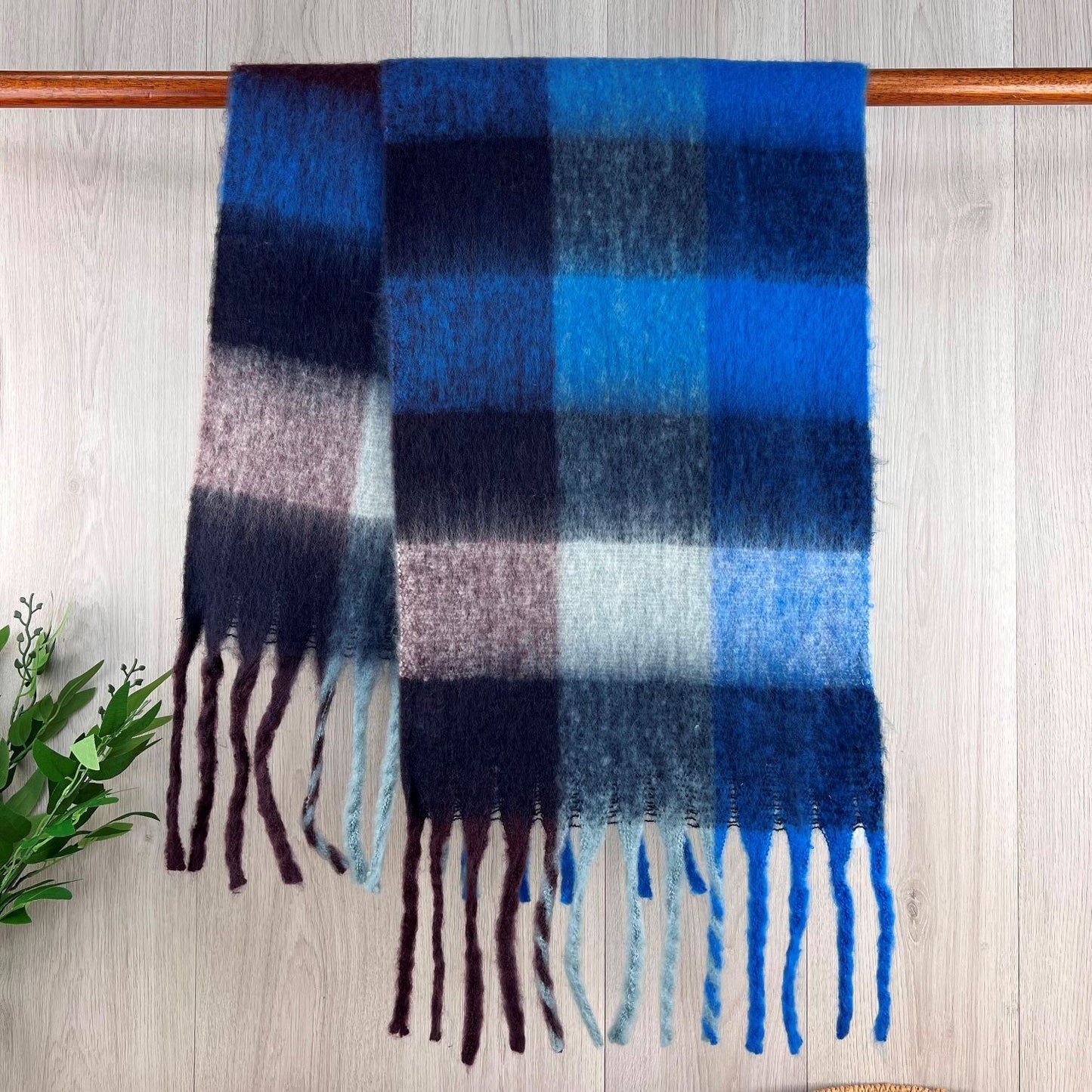 Winter scarf - Navy check